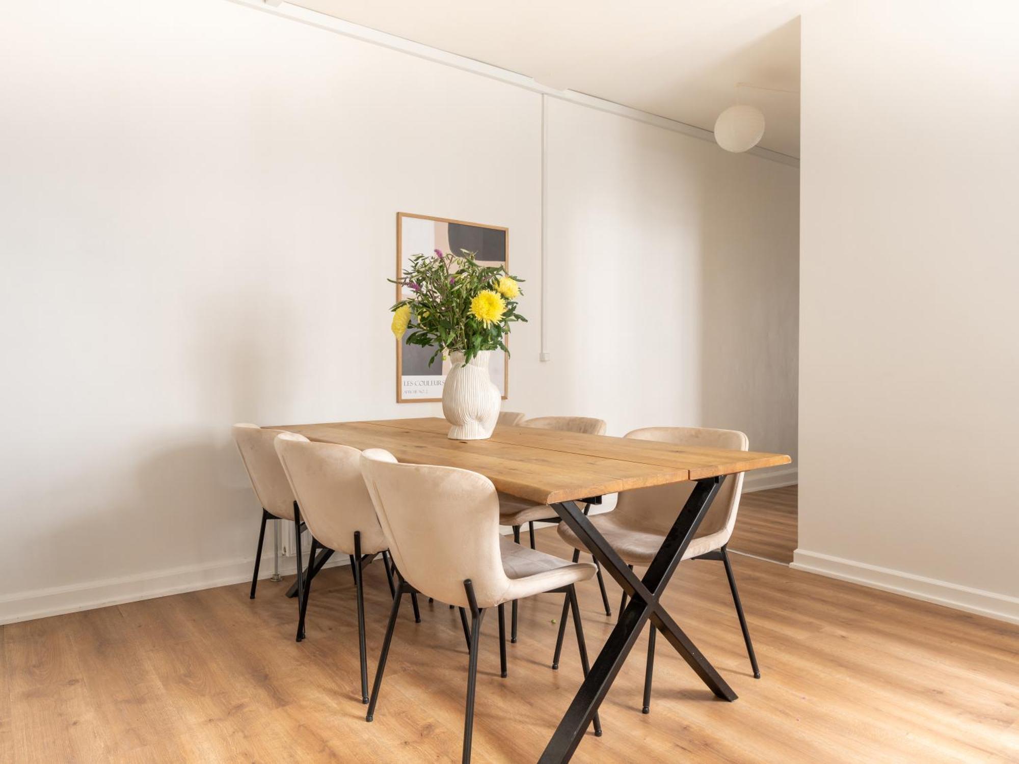 Sanders Noble - Fantastic 4-bdr In The Capital * Copenhague